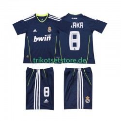 Real Madrid KAKA 8 Retro 2010 2011 Kinder Trikotset Auswärts Kurzarm